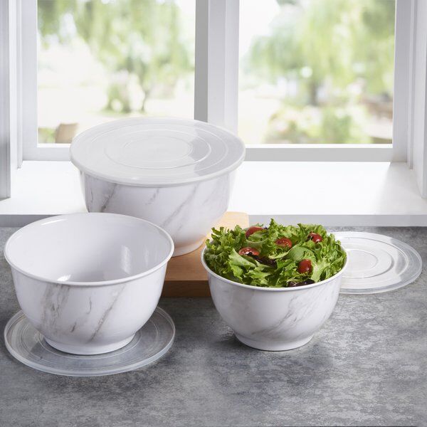 Simple steps toward reducing waste this holiday season
